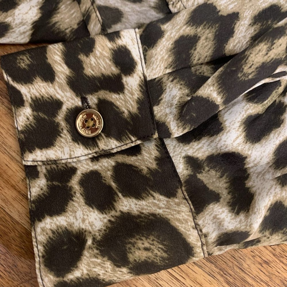 Michael Kors Leopard Print Button Front Long Or R… - image 6